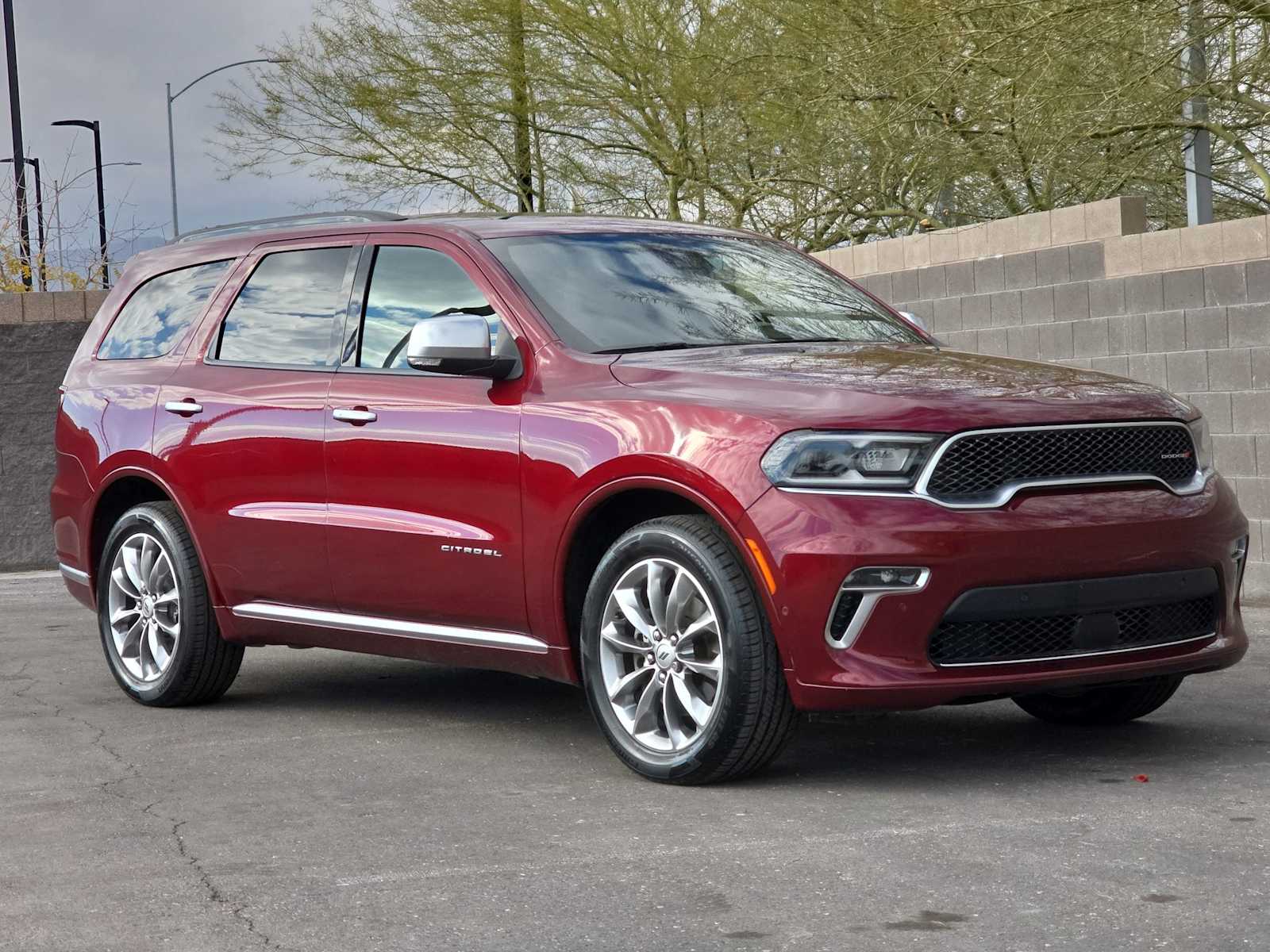 Thumbnail: 2021 Dodge Durango - 3
