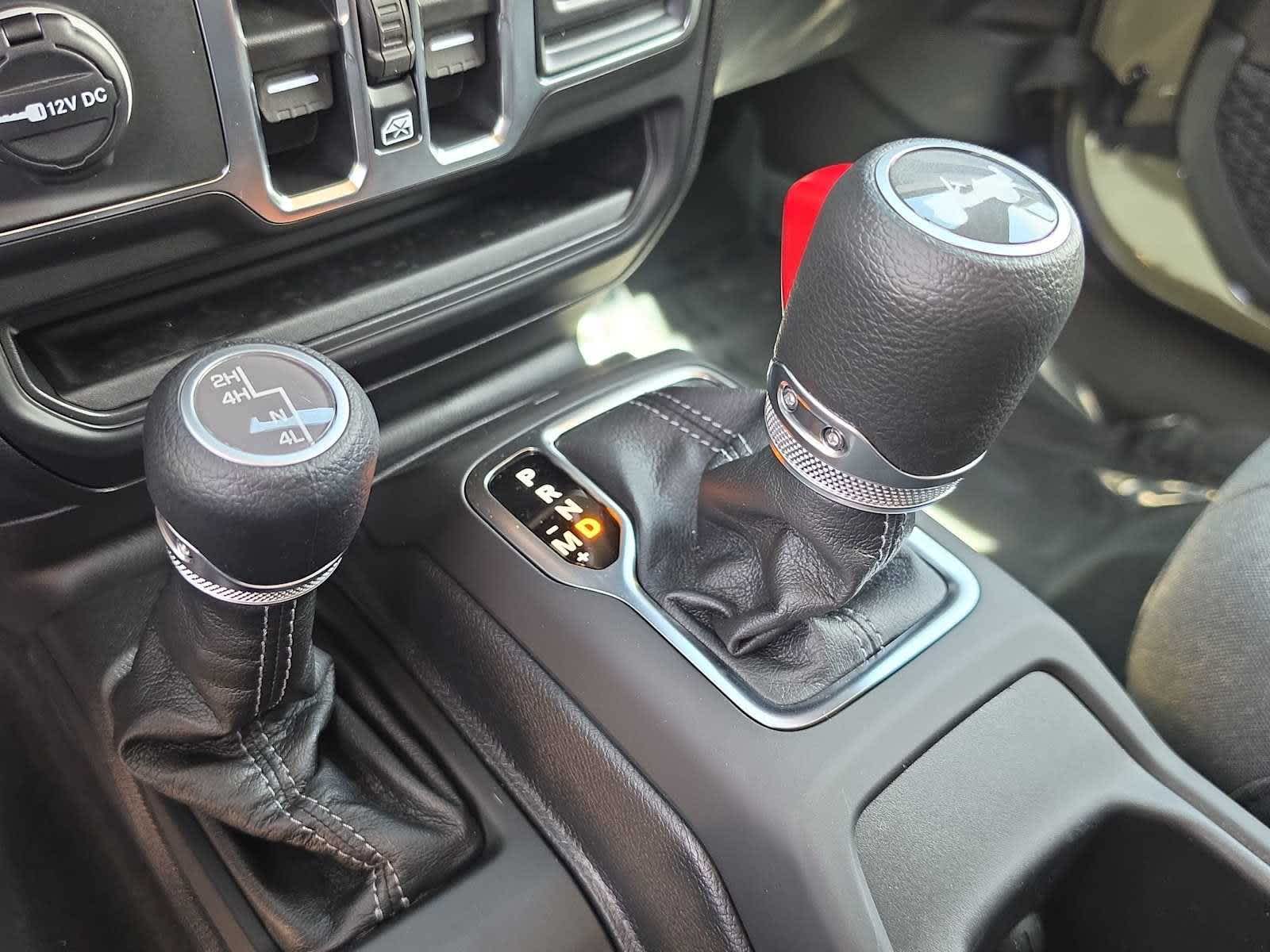 Thumbnail: 2026 Jeep Wrangler - 33