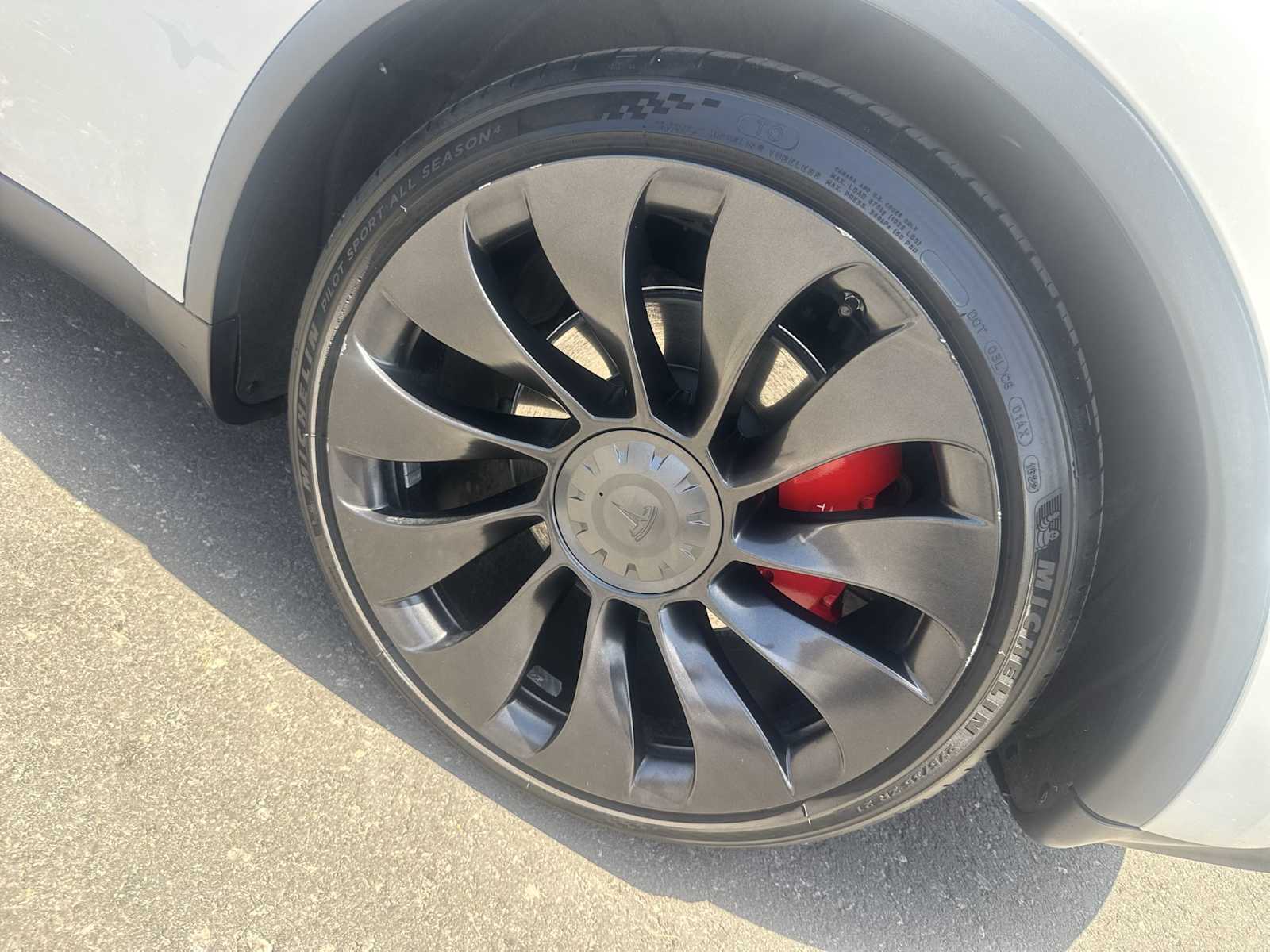 Thumbnail: 2022 Tesla Model Y - 12