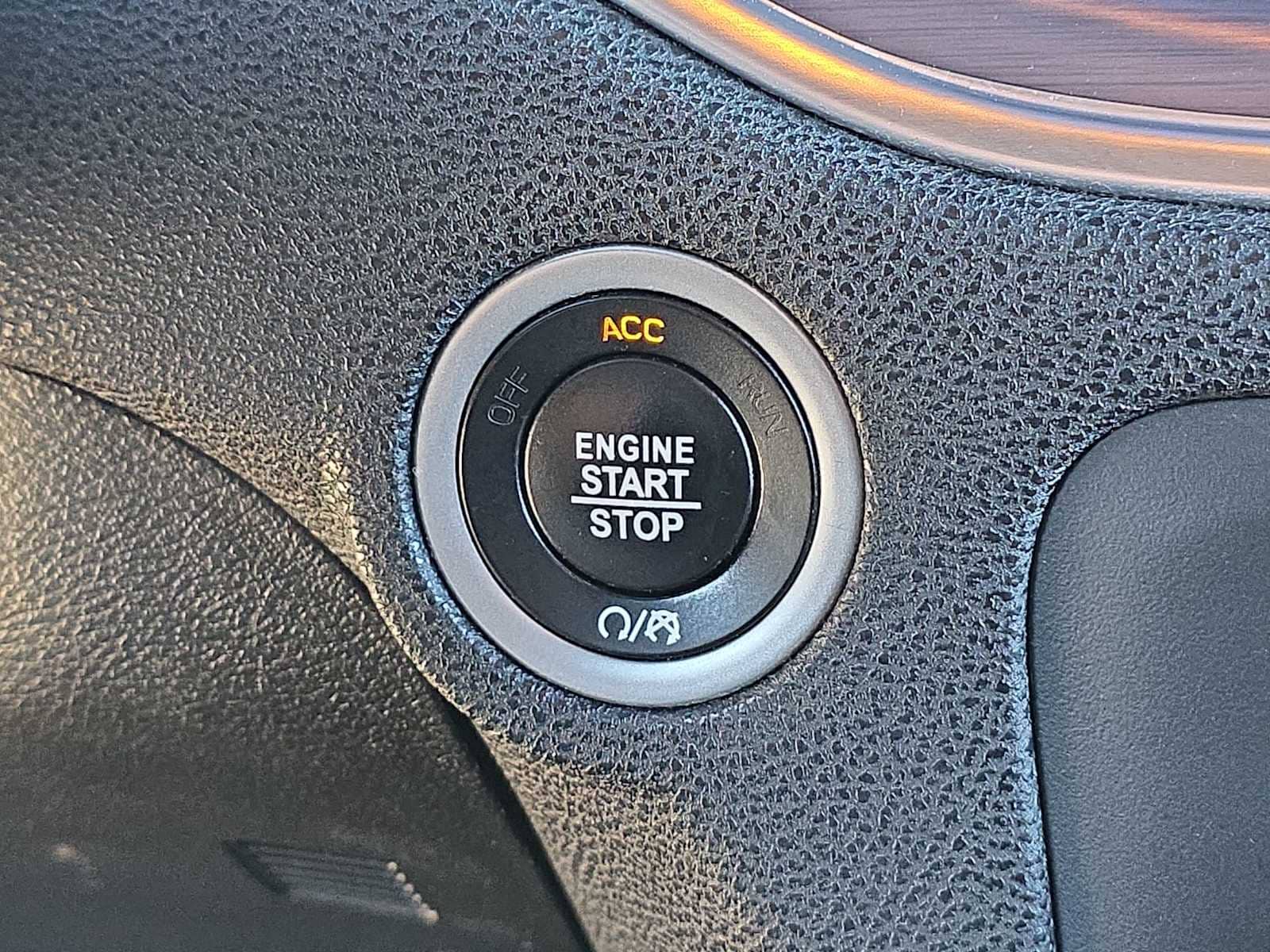 Thumbnail: 2018 Dodge Charger - 24