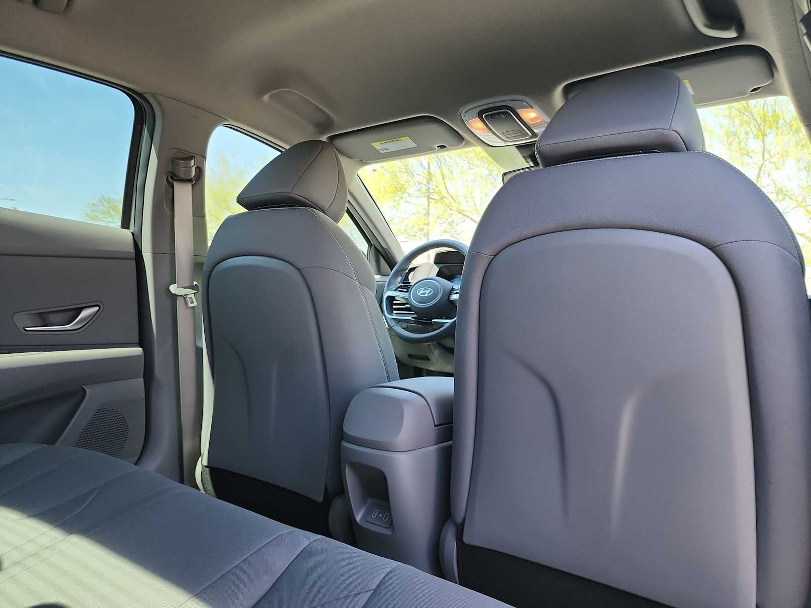 Thumbnail: 2025 Hyundai Elantra - 8