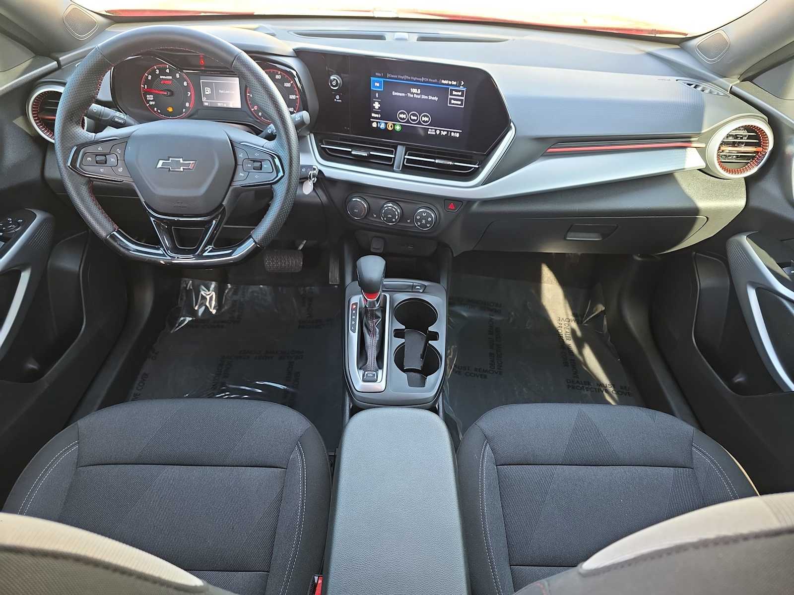 Thumbnail: 2025 Chevrolet Trax - 14