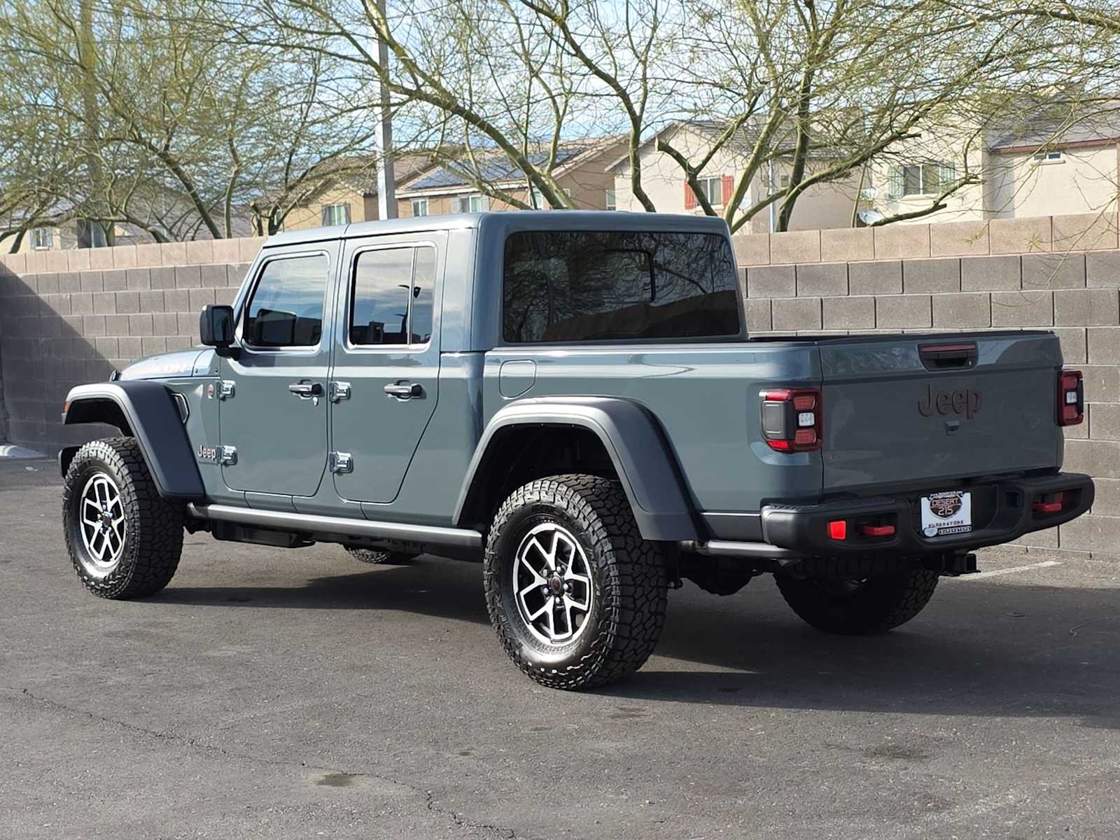 Thumbnail: 2026 Jeep Gladiator - 13