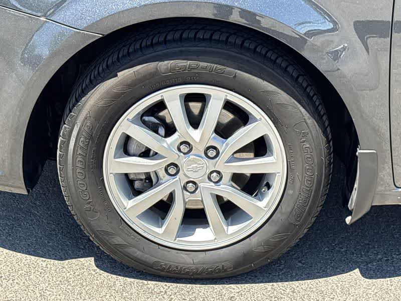 Thumbnail: 2018 Chevrolet Sonic - 12