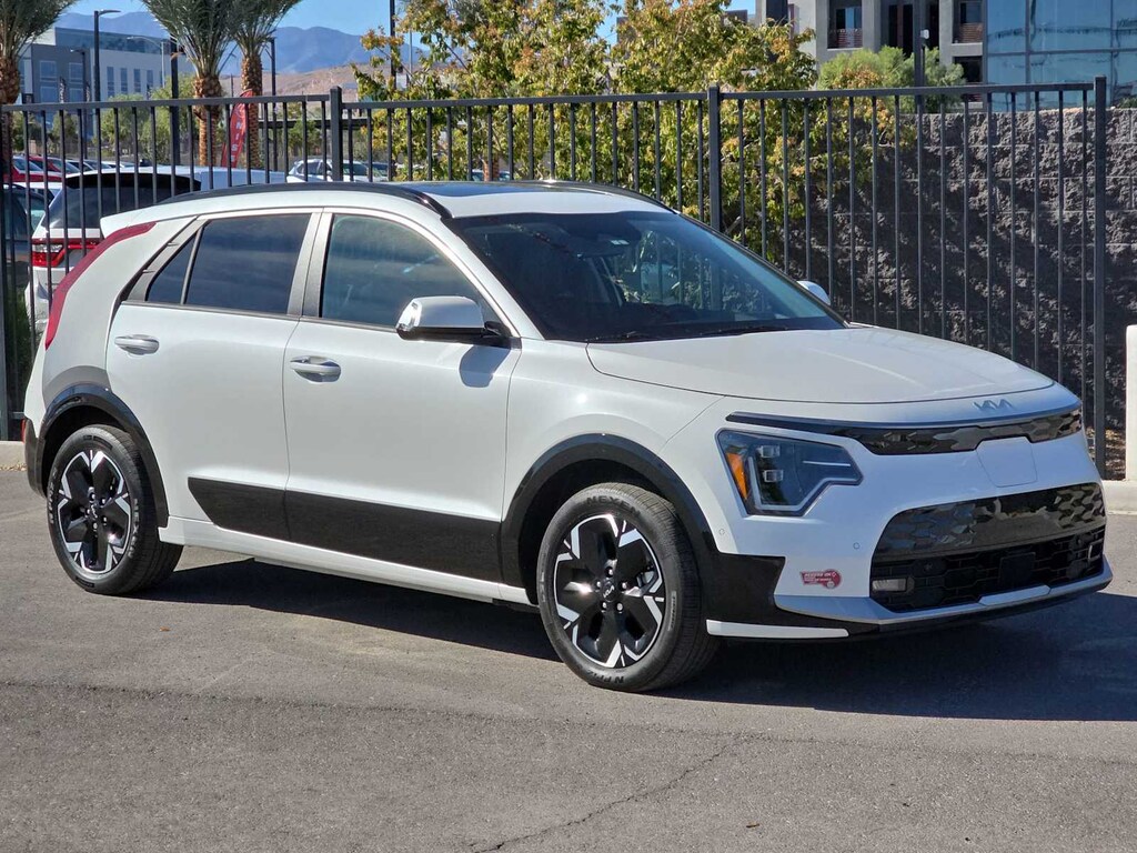 Used 2023 Kia Niro EV Wave SUV