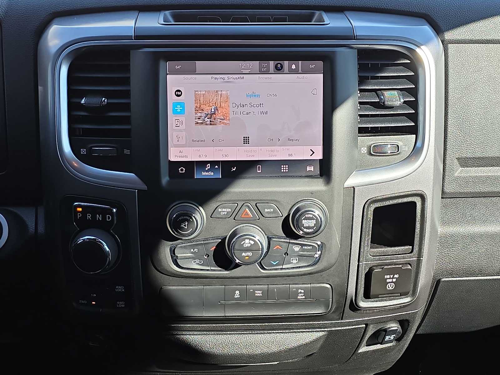 Thumbnail: 2022 RAM 1500 Classic - 19