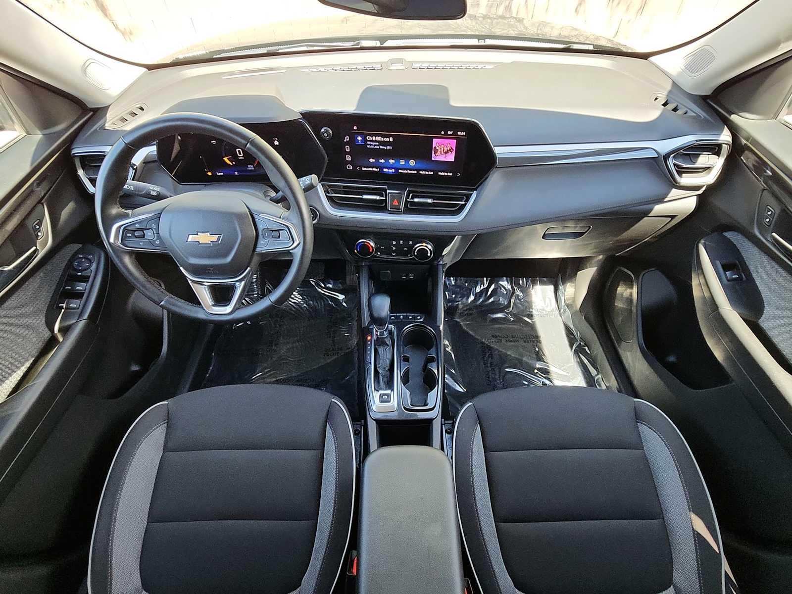 Thumbnail: 2024 Chevrolet TrailBlazer - 14