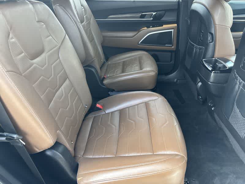 Thumbnail: 2022 Kia Telluride - 17