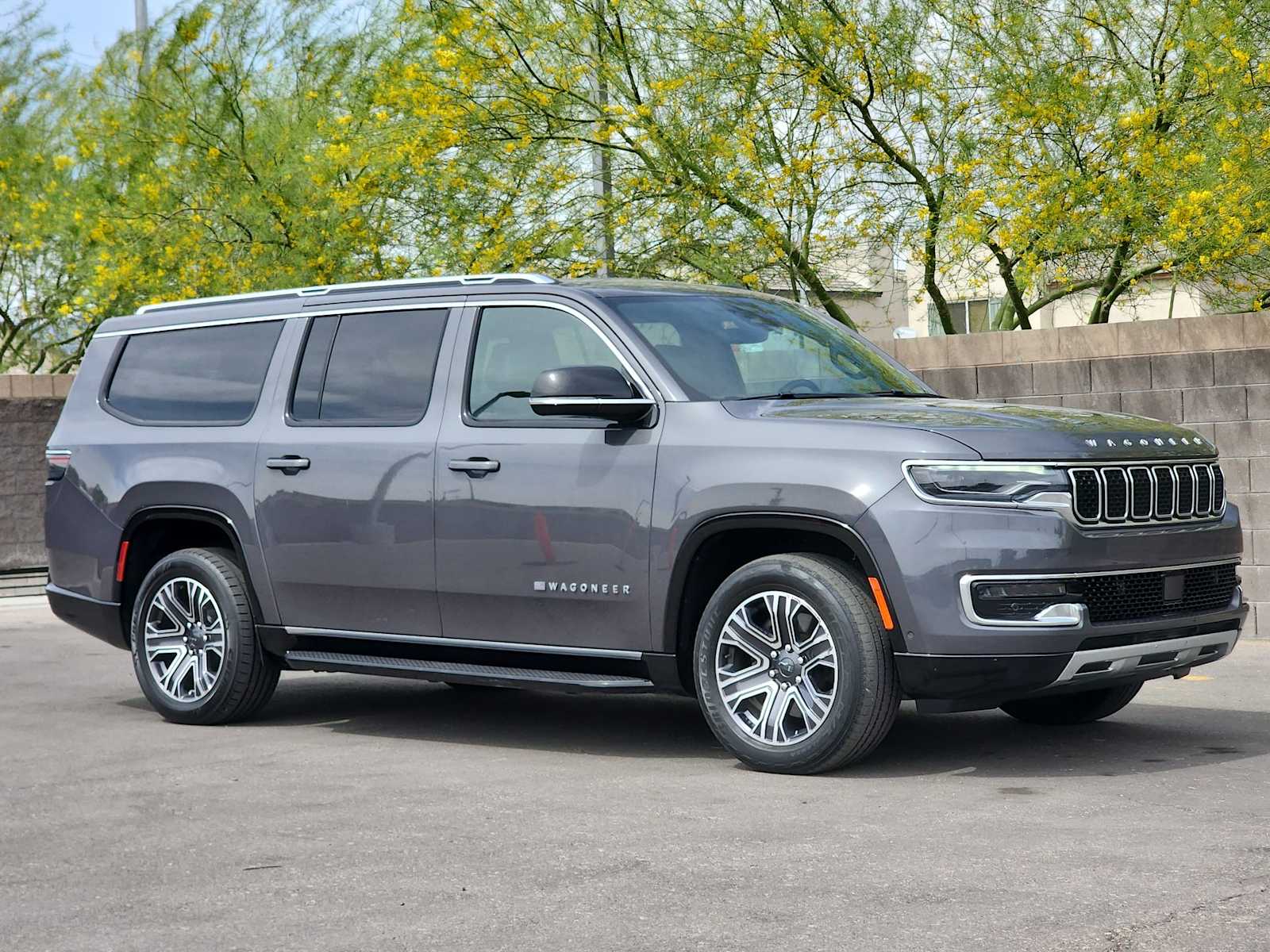 Thumbnail: 2024 Jeep Wagoneer - 3