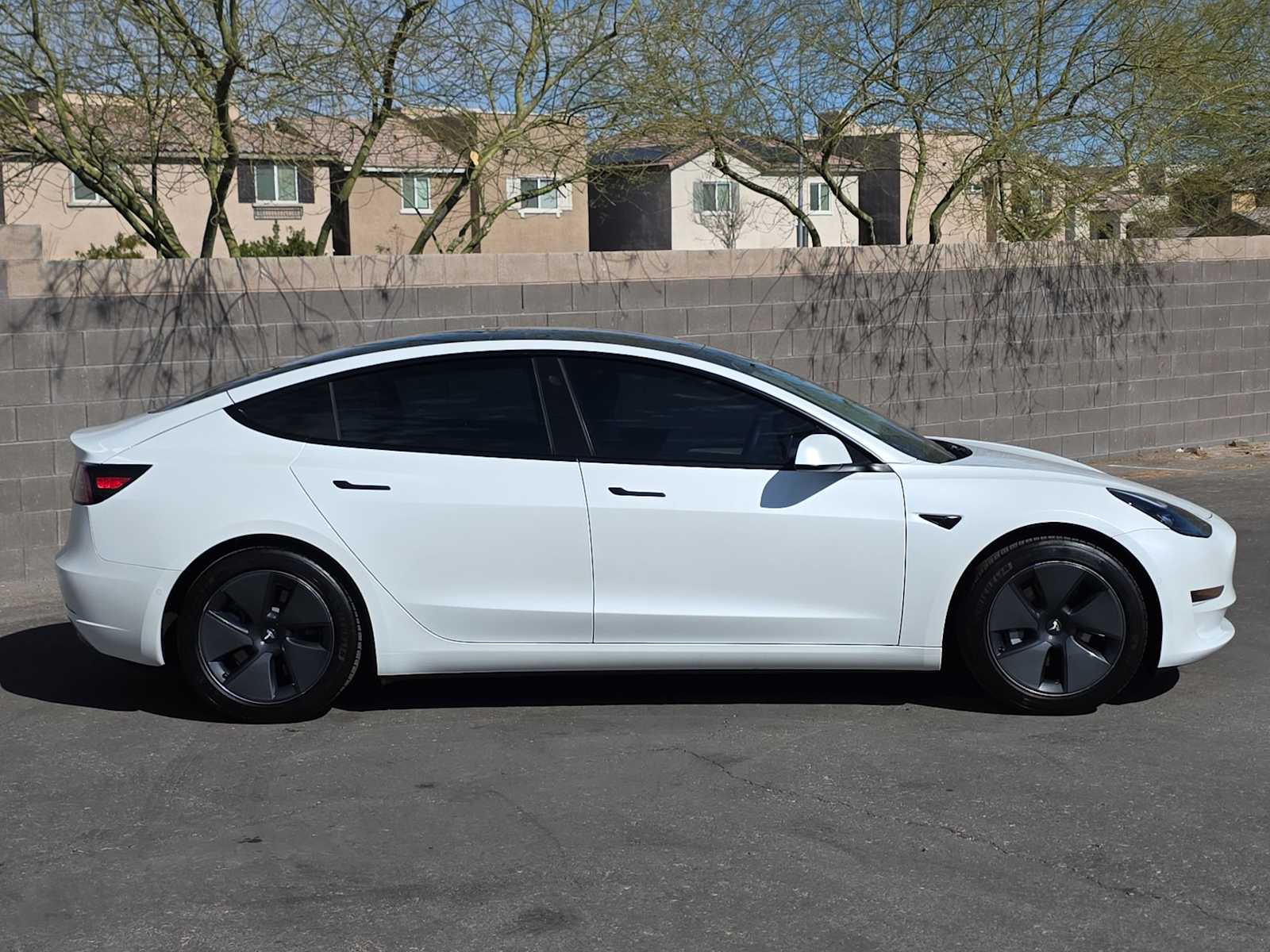 Thumbnail: 2021 Tesla Model 3 - 10