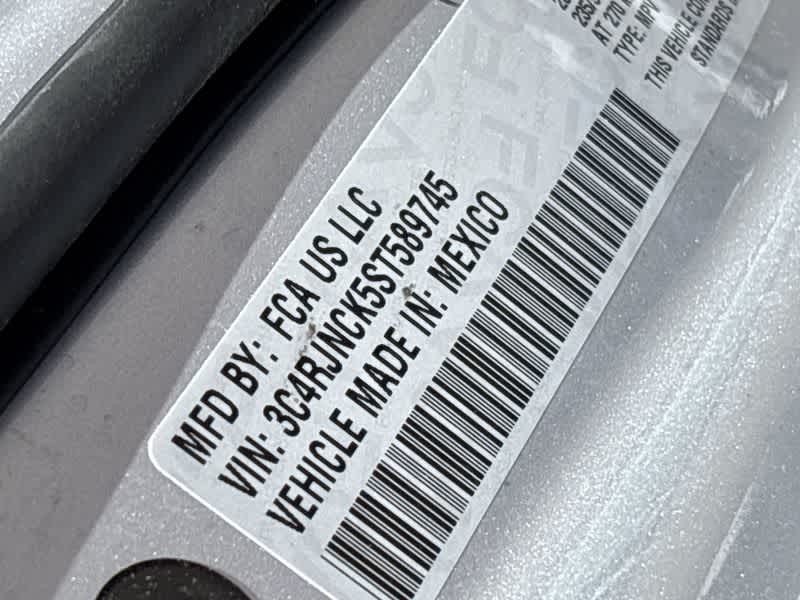 Thumbnail: 2025 Jeep Wagoneer S - 23