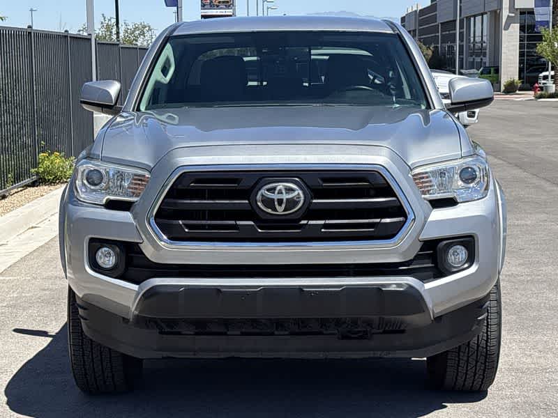 Thumbnail: 2019 Toyota Tacoma - 3