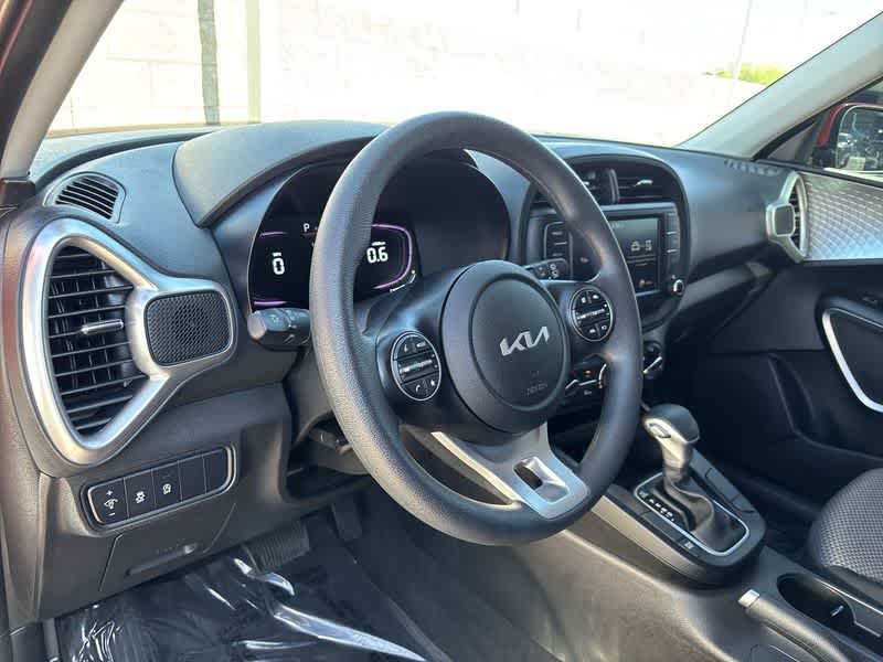 Thumbnail: 2023 Kia Soul - 10