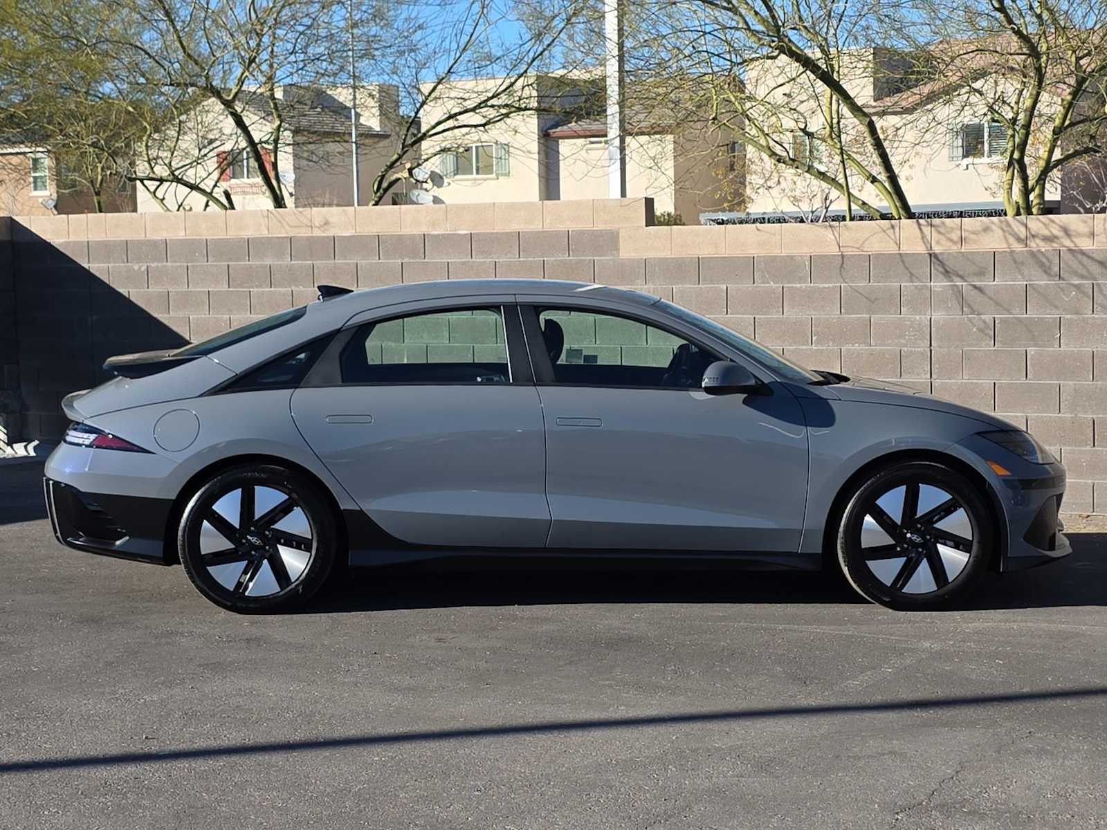 Thumbnail: 2024 Hyundai Ioniq 6 - 10