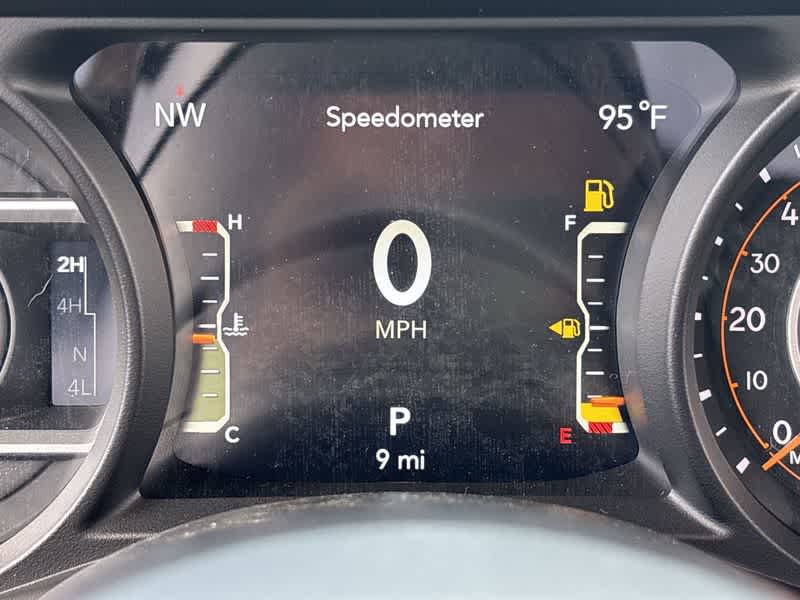 Thumbnail: 2025 Jeep Wrangler - 22