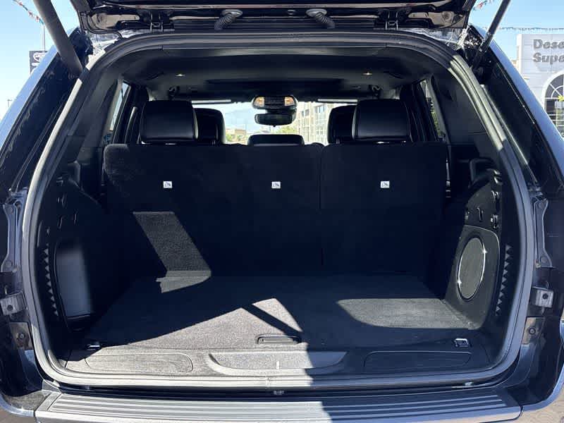 2021 Jeep Grand Cherokee Laredo 22