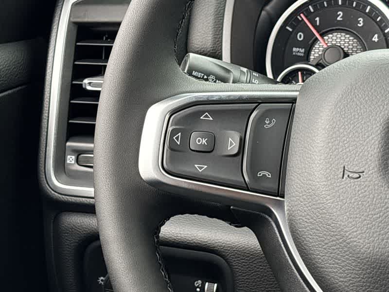 Thumbnail: 2026 RAM 1500 - 28