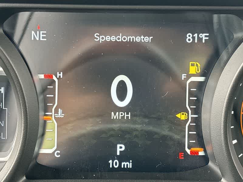 Thumbnail: 2025 Jeep Gladiator - 22