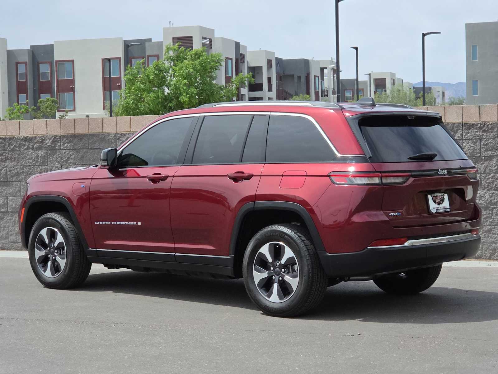 Thumbnail: 2023 Jeep Grand Cherokee - 7