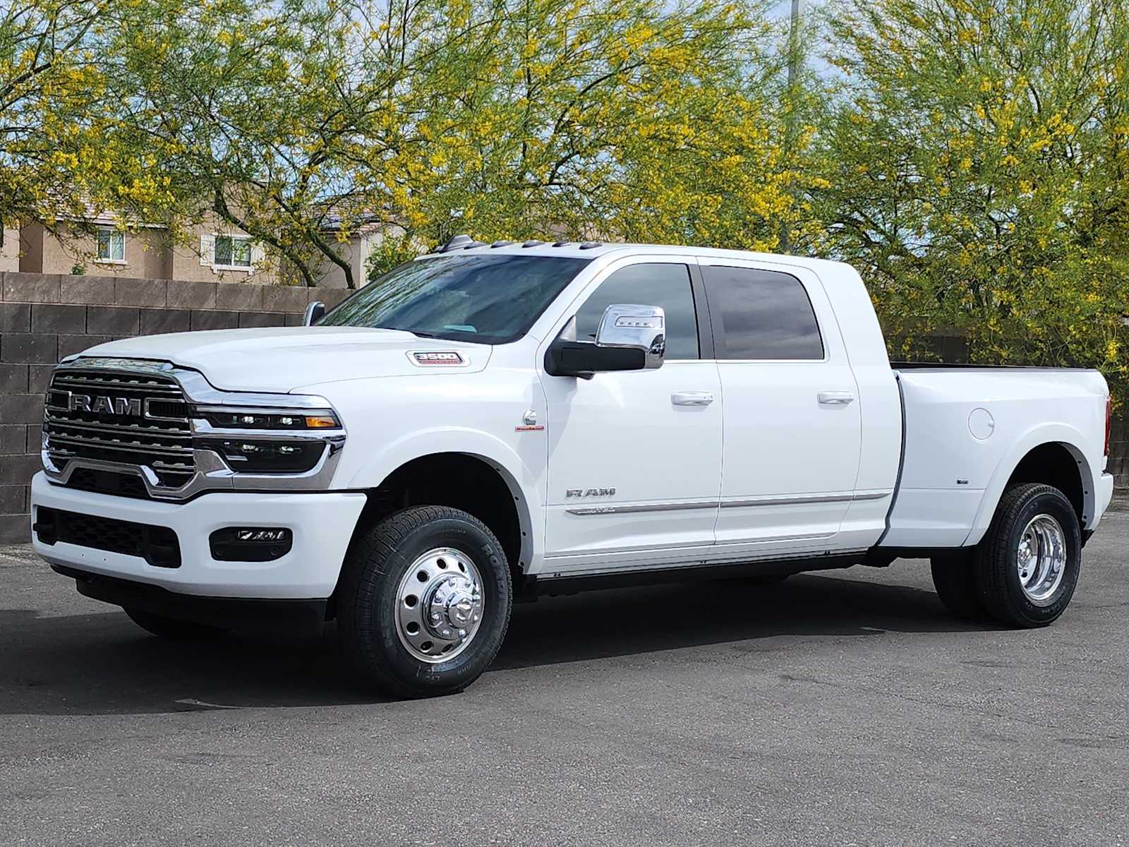 Thumbnail: 2026 RAM 3500 - 4