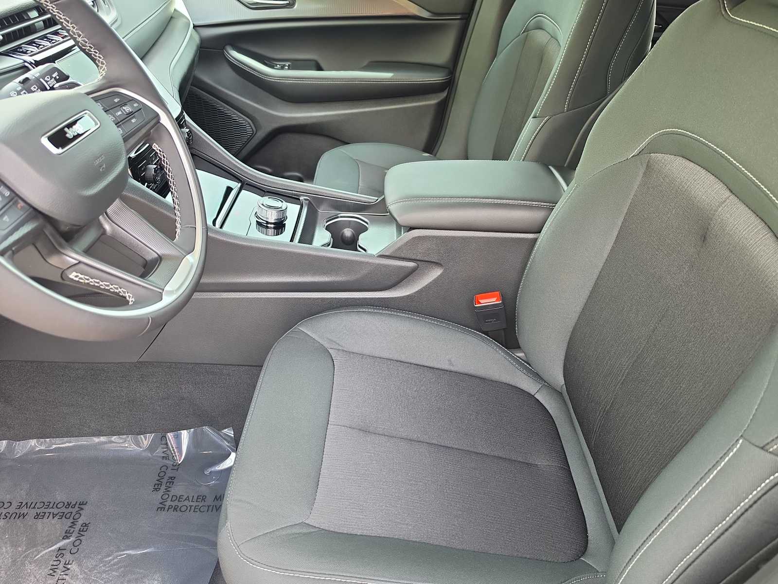Thumbnail: 2026 Jeep Grand Cherokee - 15