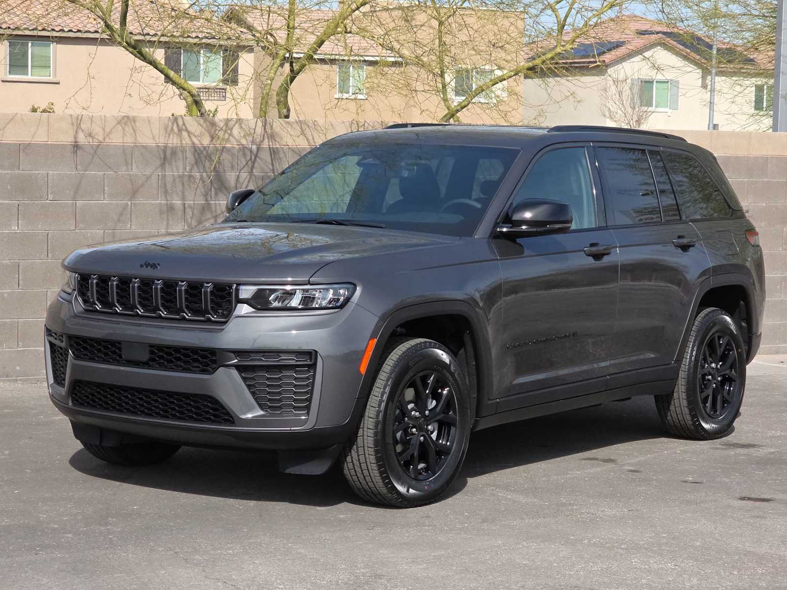 Thumbnail: 2026 Jeep Grand Cherokee - 4