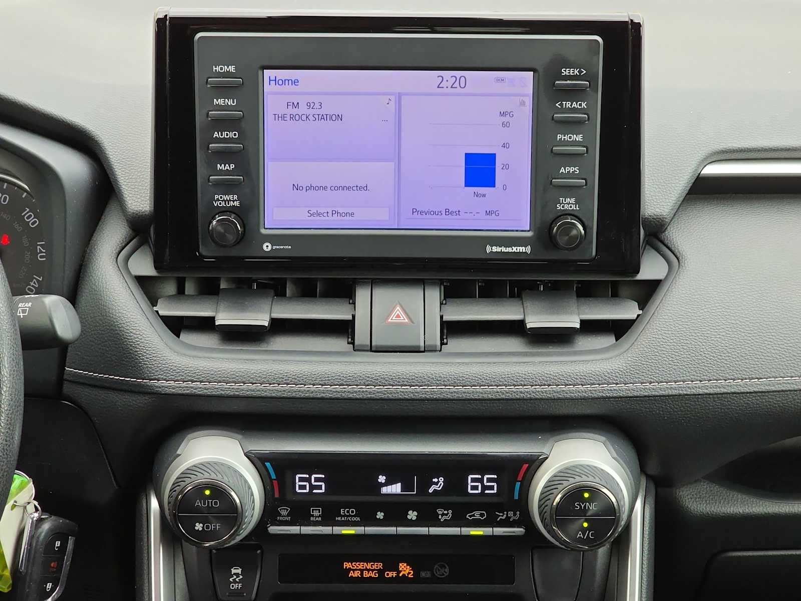 Thumbnail: 2021 Toyota RAV4 - 20