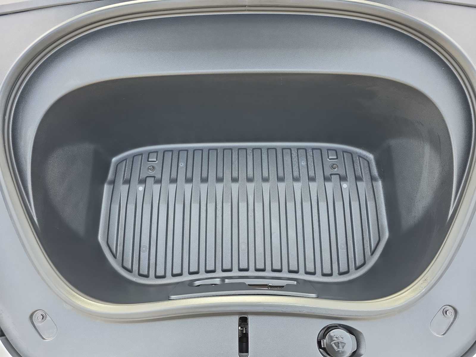 Thumbnail: 2024 Tesla Model 3 - 13