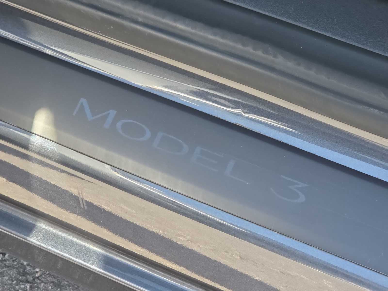 Thumbnail: 2022 Tesla Model 3 - 11