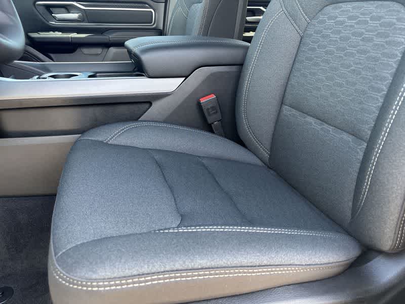 Thumbnail: 2026 RAM 1500 - 15