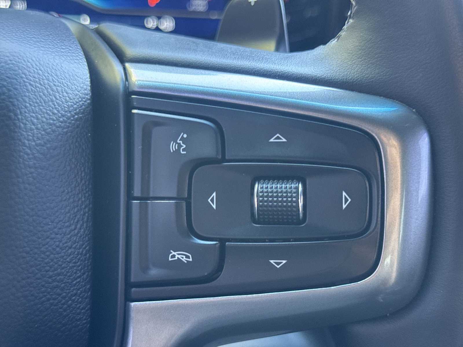 Thumbnail: 2023 Chevrolet Silverado 1500 - 26