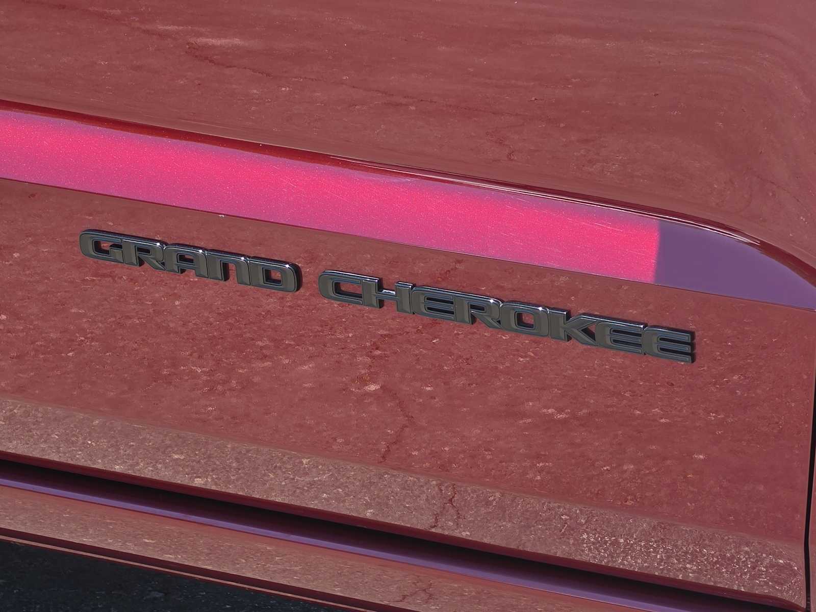 Thumbnail: 2019 Jeep Grand Cherokee - 11