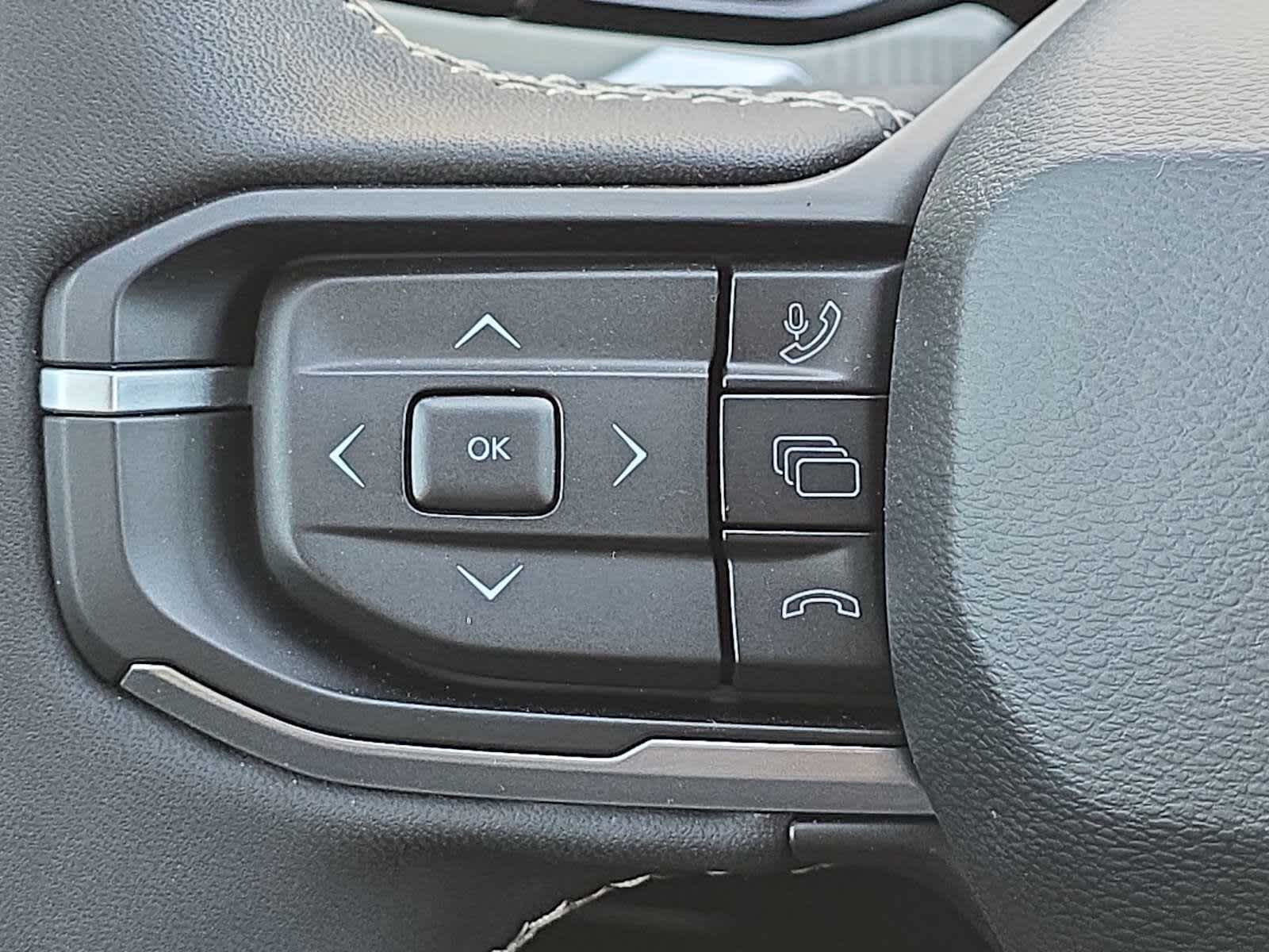 Thumbnail: 2026 Jeep Cherokee - 34