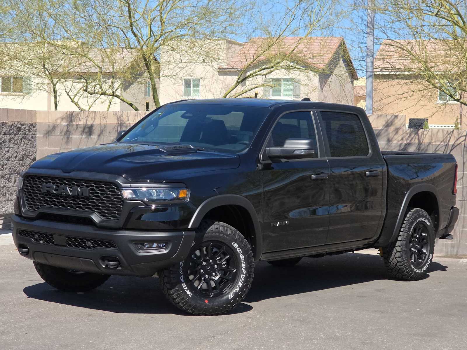 Thumbnail: 2026 RAM 1500 - 32