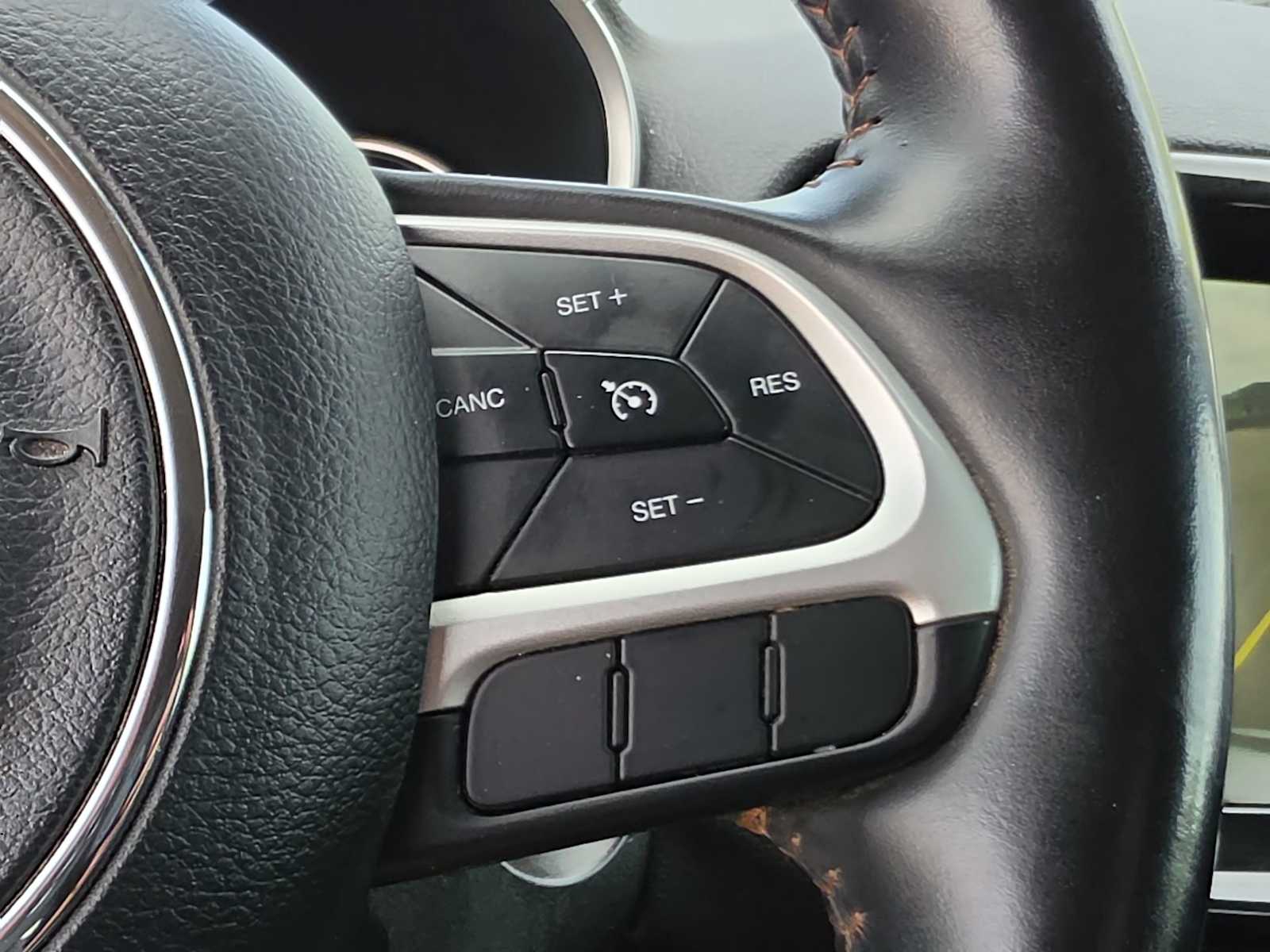 Thumbnail: 2019 Jeep Compass - 27