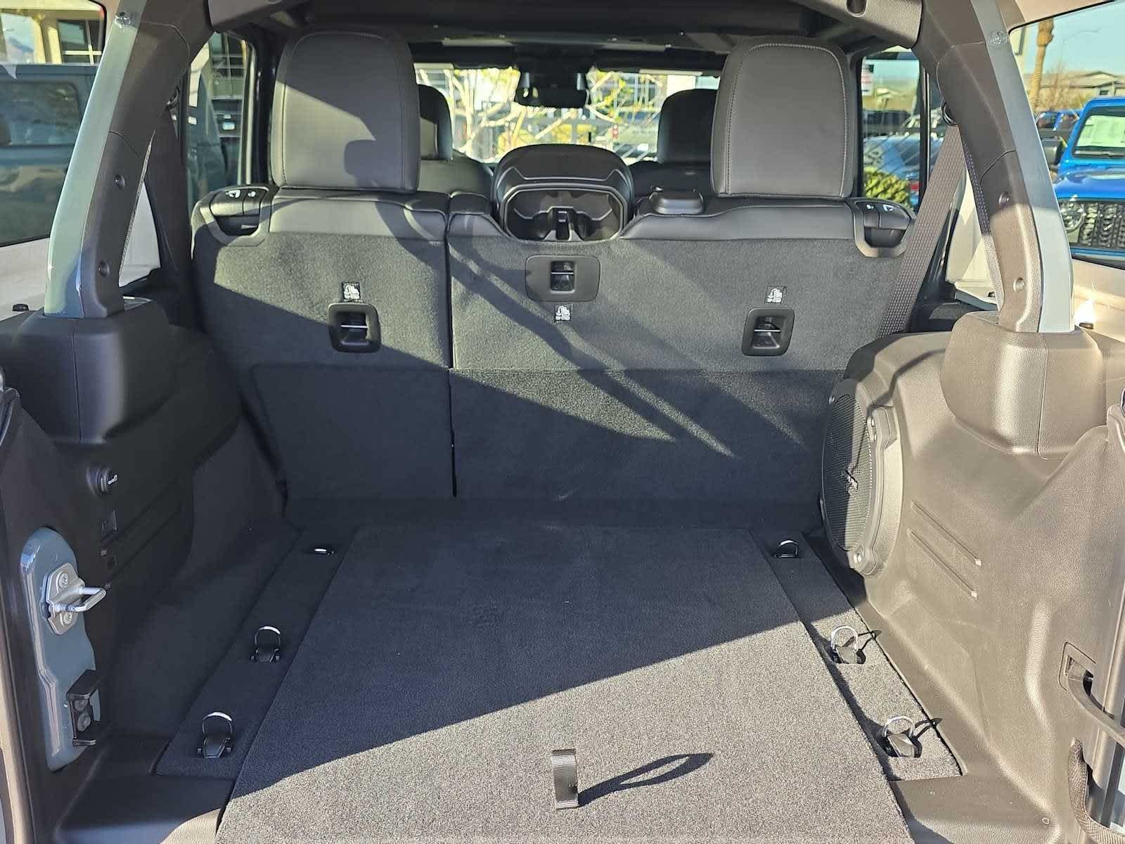 Thumbnail: 2026 Jeep Wrangler - 29