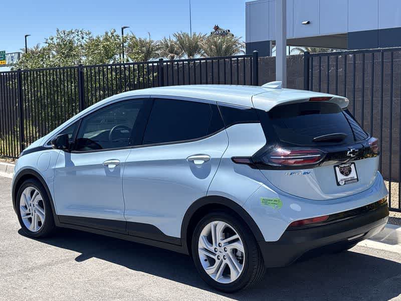 Thumbnail: 2022 Chevrolet Bolt EV - 6