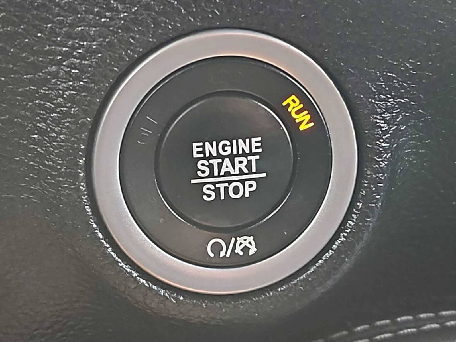 Thumbnail: 2019 Dodge Challenger - 24