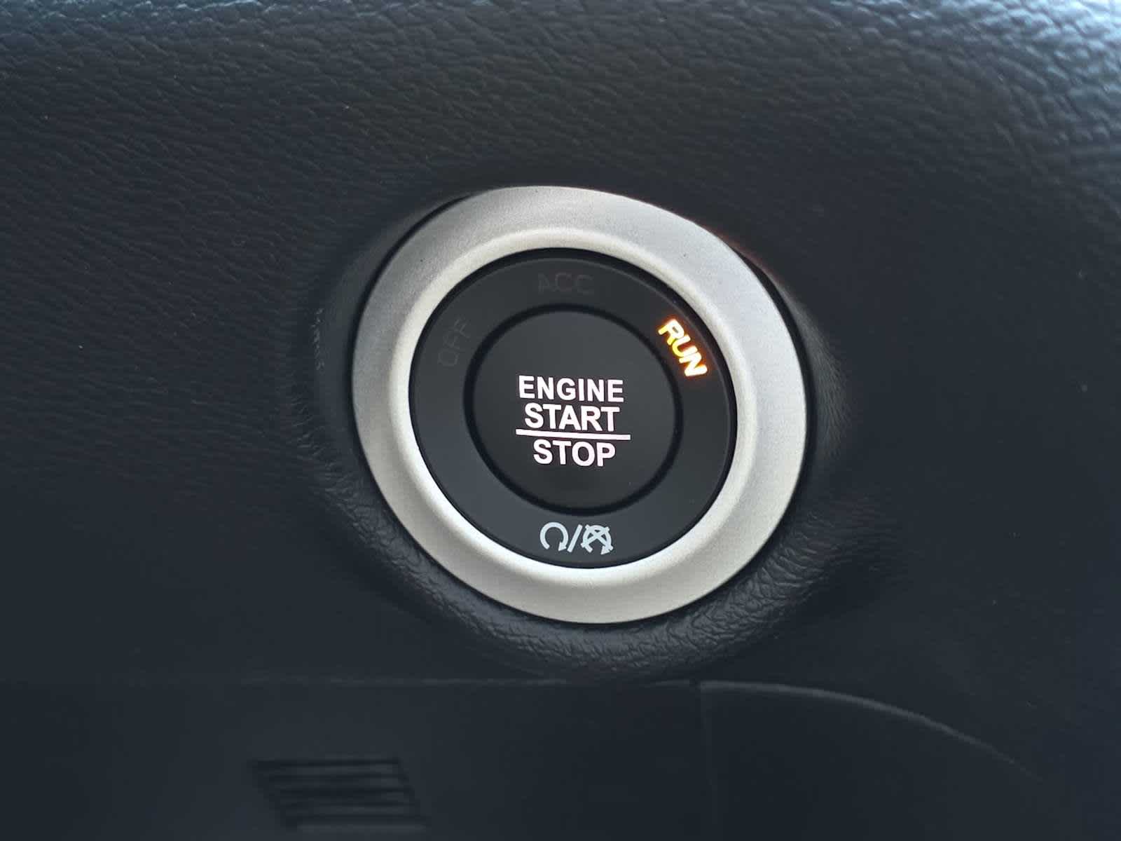 Thumbnail: 2026 Chrysler Voyager - 37