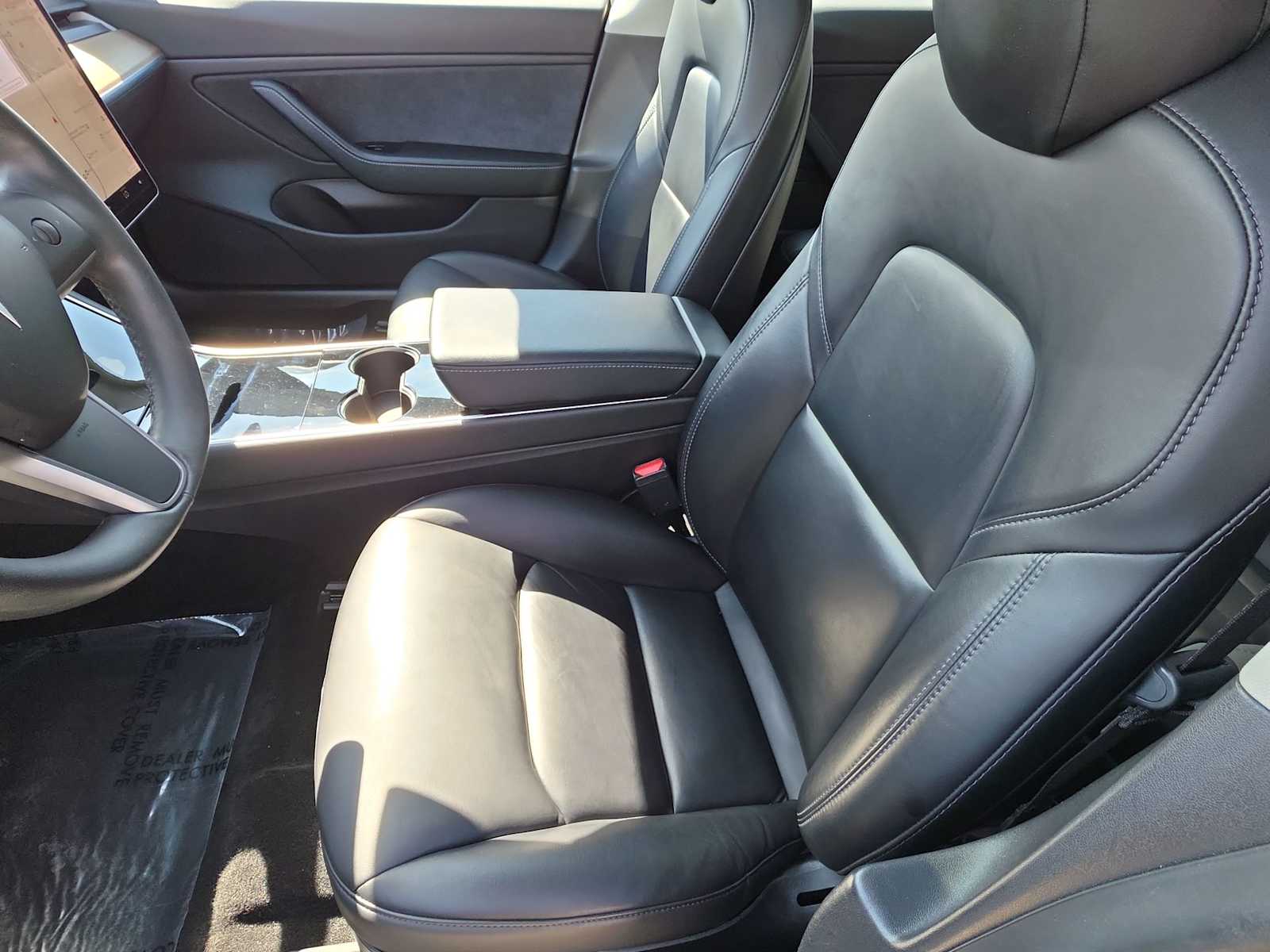 Thumbnail: 2020 Tesla Model 3 - 15