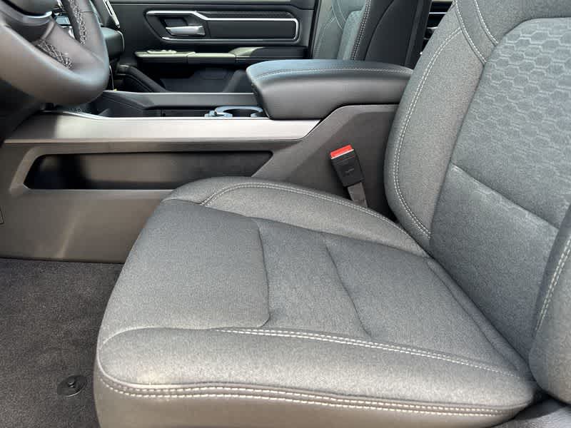 Thumbnail: 2026 RAM 1500 - 15