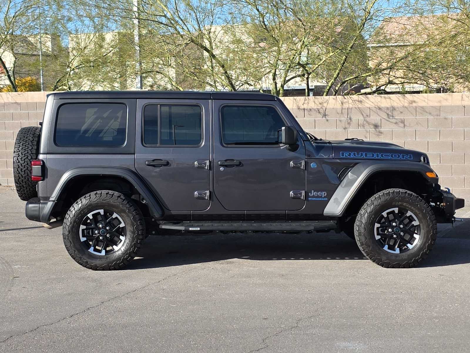 Thumbnail: 2024 Jeep Wrangler - 10