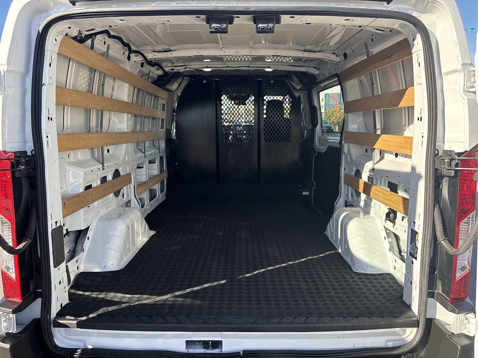 Thumbnail: 2024 Ford Transit Series - 22