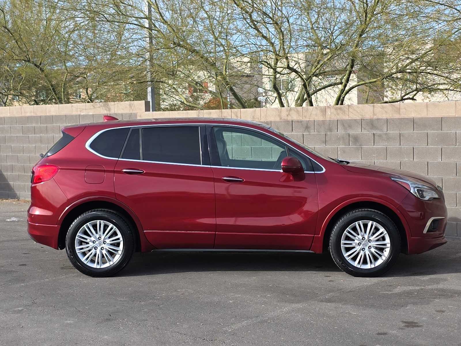 Thumbnail: 2017 Buick Envision - 10