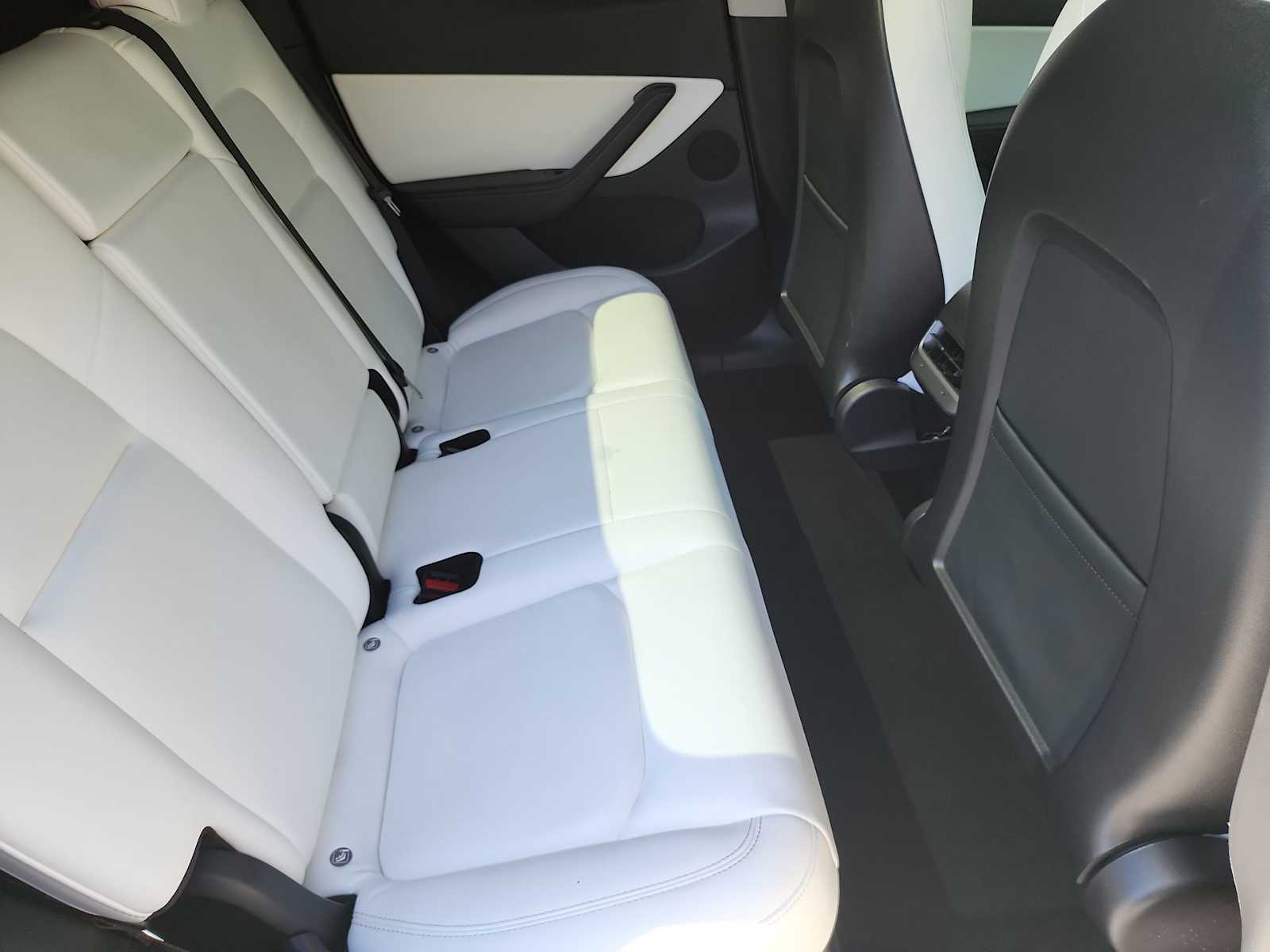 Thumbnail: 2021 Tesla Model Y - 17