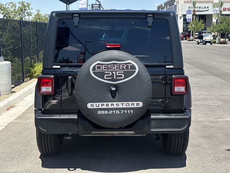 Thumbnail: 2022 Jeep Wrangler - 7