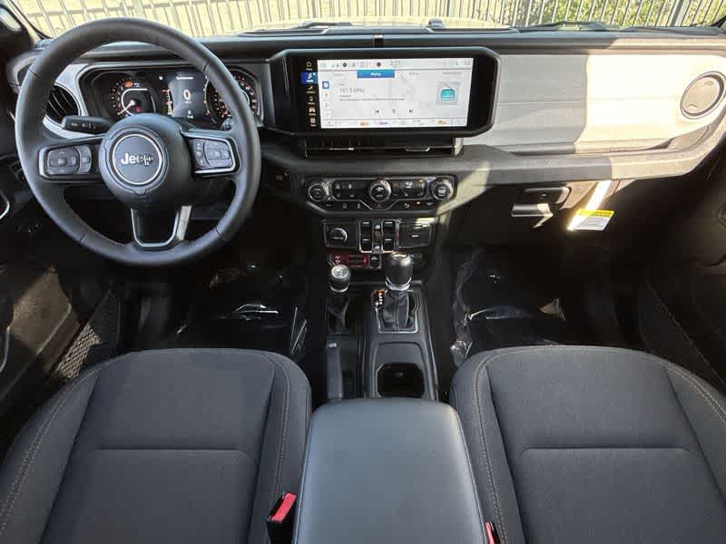 Thumbnail: 2025 Jeep Wrangler - 14