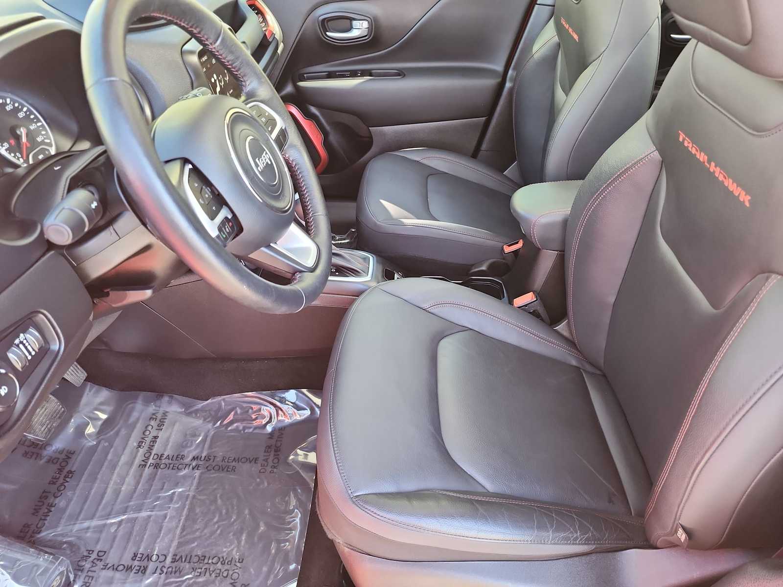 Thumbnail: 2023 Jeep Renegade - 15