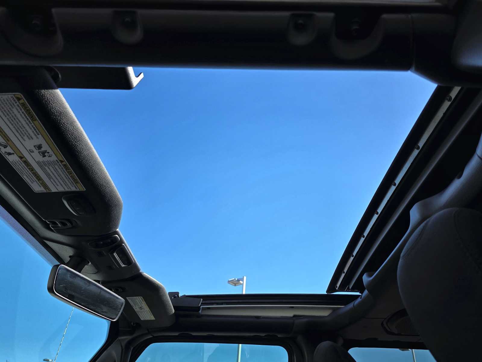 Thumbnail: 2020 Jeep Wrangler - 29