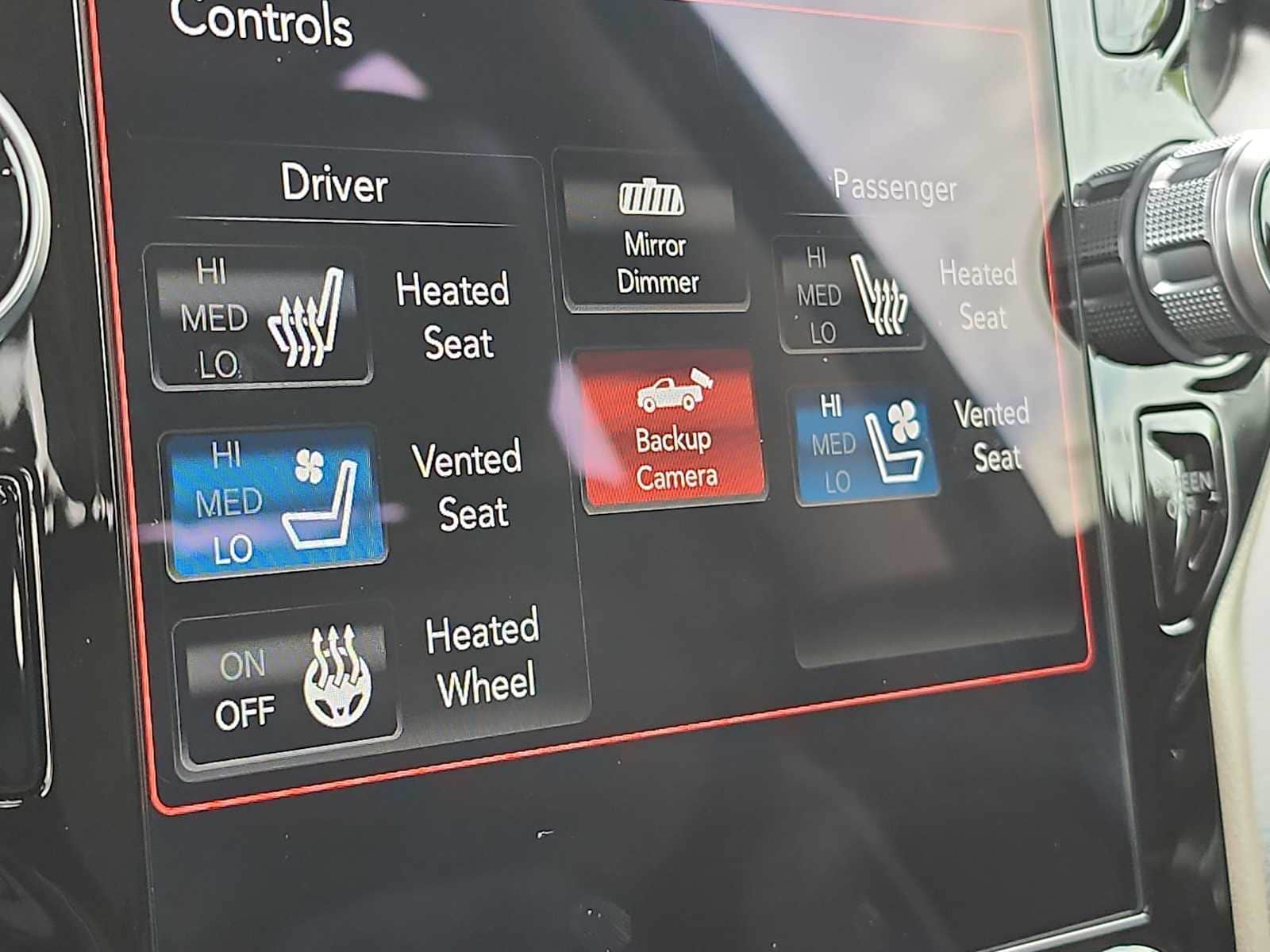 Thumbnail: 2021 RAM 1500 - 28